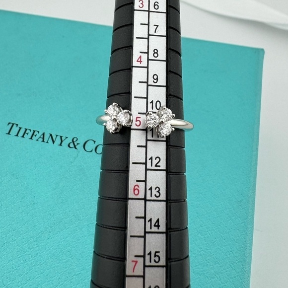 Retired Tiffany & Co. Aria Diamond Open Ring in Platinum - Picture 6 of 8